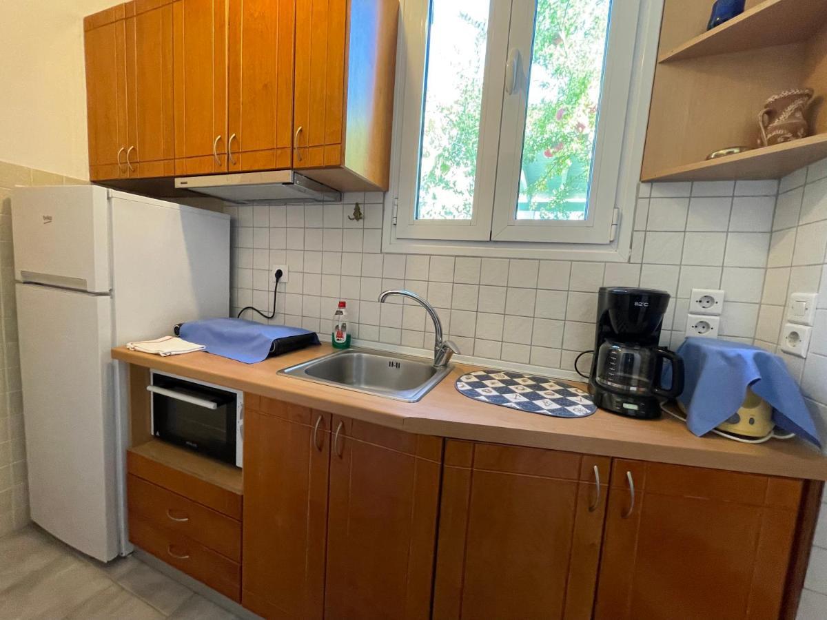 Pegasus Studios & Apartments Скирос Екстериор снимка